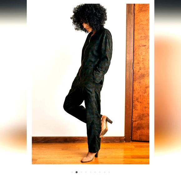 imogene + willie Pants - NWT Imogene + Willie Coverall dyed camo zip front size small